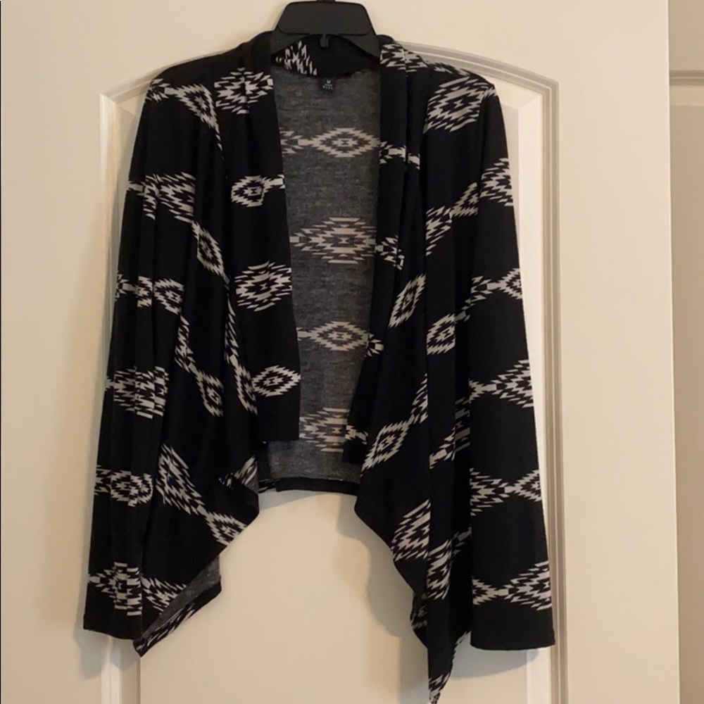 Black design cardigan